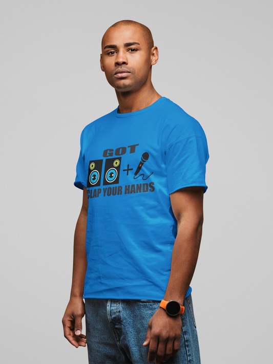 Got 2 speakers & a microphone - Mens T-Shirt
